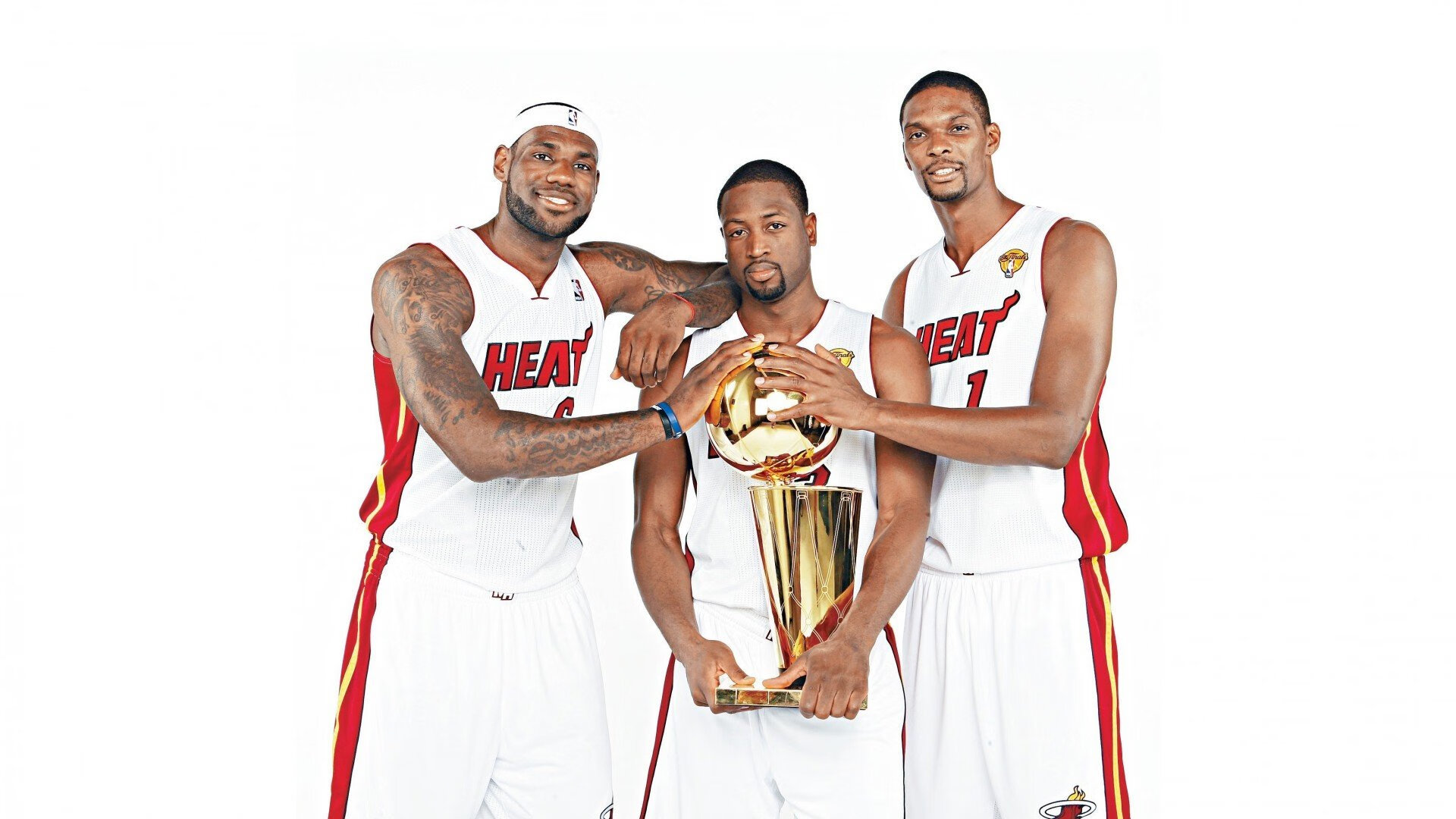 国家队中锋体系为何难以接轨现代打法,中锋队员