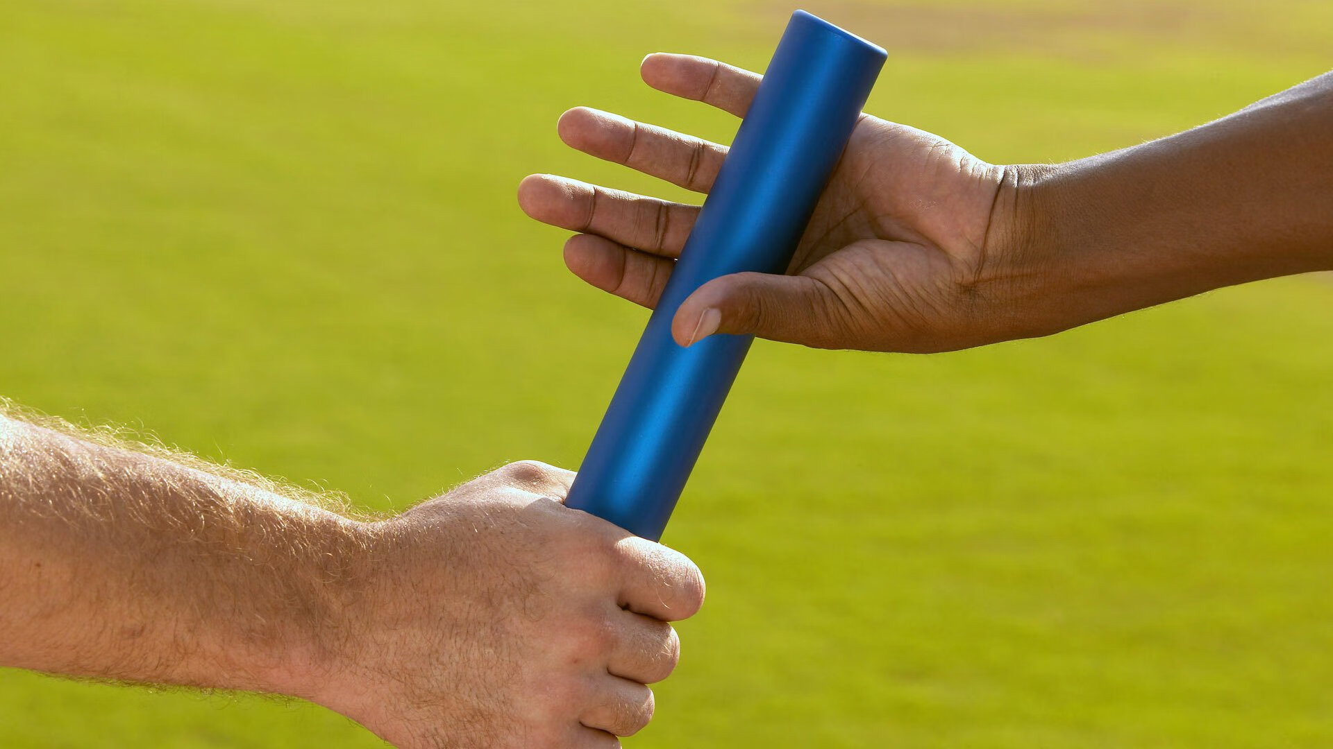 开云体育在线下载-中国足球国家队中场组织能力持续提升，中国足球中场现役人员